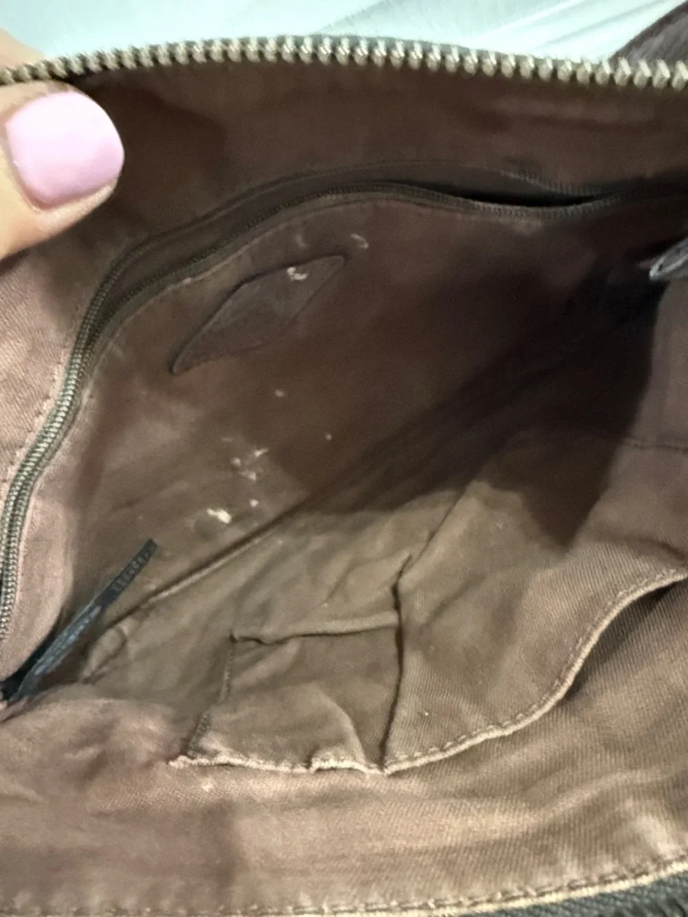 Fossil Dark Brown Leather Messenger Crossbody‎